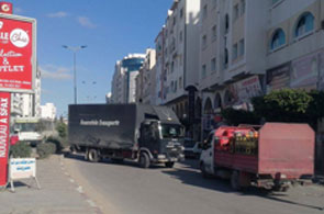 camions route bloquee 1 7