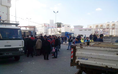 camions routes bloquees 1 7 2