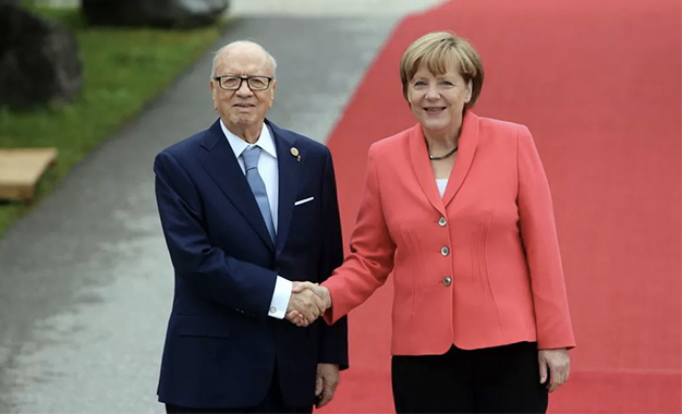 Caïd-Essebsi-et-Angela-Merkel