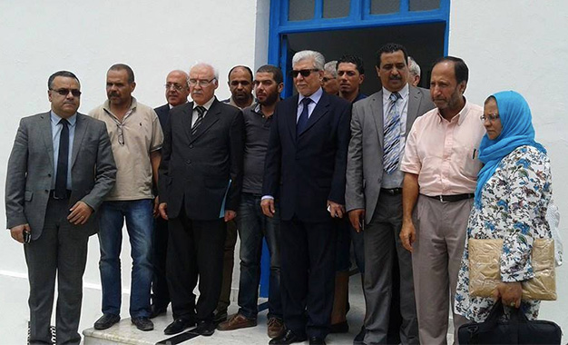 Taieb-Baccouche-et-les-otages-tunisiens
