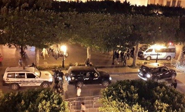 Police-au-centre-ville-de-Tunis