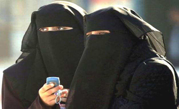 femmes-niqabées