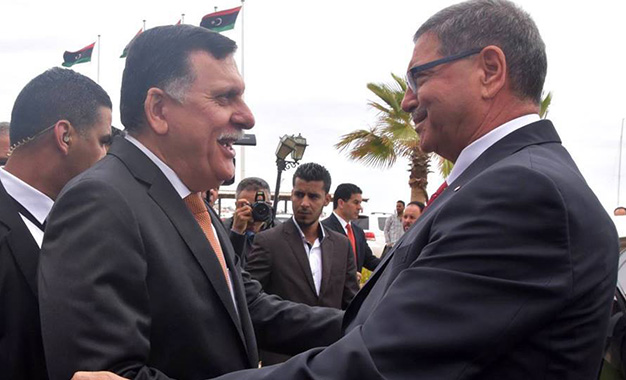 Habib Essid - Sarraj - visite Libye