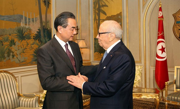Wang-Yi-et-Caid-Essebsi