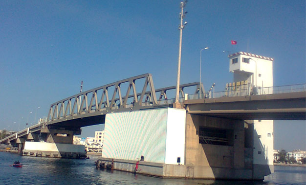 Pont-Mobile-de-Bizerte