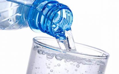 Béja : De l’eau minérale en bouteilles contaminée !