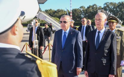 Visite d&rsquo;Erdoğan et conflit libyen : La position de la Tunisie entre réalités et rumeurs médiatiques