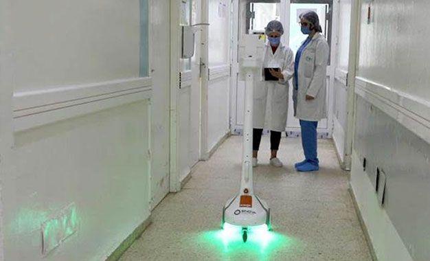 Enova Orange Et Dräxlmaier Déploient Le Robot Zourni à Lhôpital Abderrahmen Mami Kapitalis 