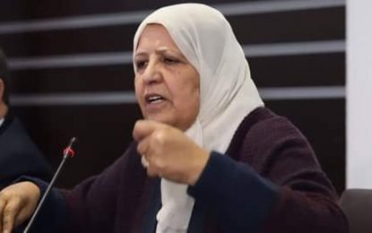 Tunisie : Saïda Akremi, l’épouse de Bhiri, en sit-in à l’hôpital Bougatfa à Bizerte