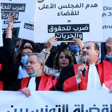 تونس بين القضاء الفاسد و المتقاضي المٌستعبد  