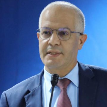 عماد الحمامي ل “أنباء تونس”: الدستور الجديد سيلغي دكتاتورية القضاة