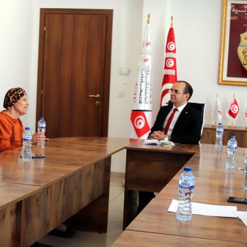 رئيس الهيئة العليا المستقلة للانتخابات يستقبل وفدا عن المنظمة التونسية للدفاع عن حقوق الأشخاص  ذوي الإحتياجات الخصوصية
