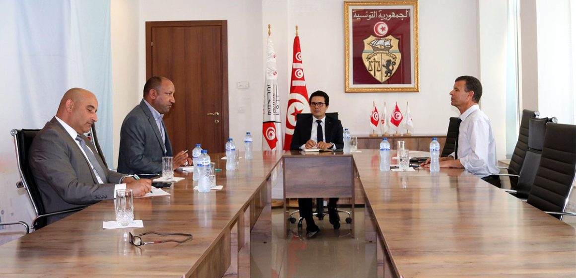 رئيس الهيئة العليا المستقلة للانتخابات يلتقي جلال العلوي، الكاتب العام للاتحاد التونسي للإعلام الجمعياتي