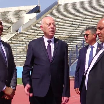 زيارة رئيس الجمهورية قيس سعيد لعدد من المنشآت الرياضية و من بينها ستاد المنزه (فيديو)