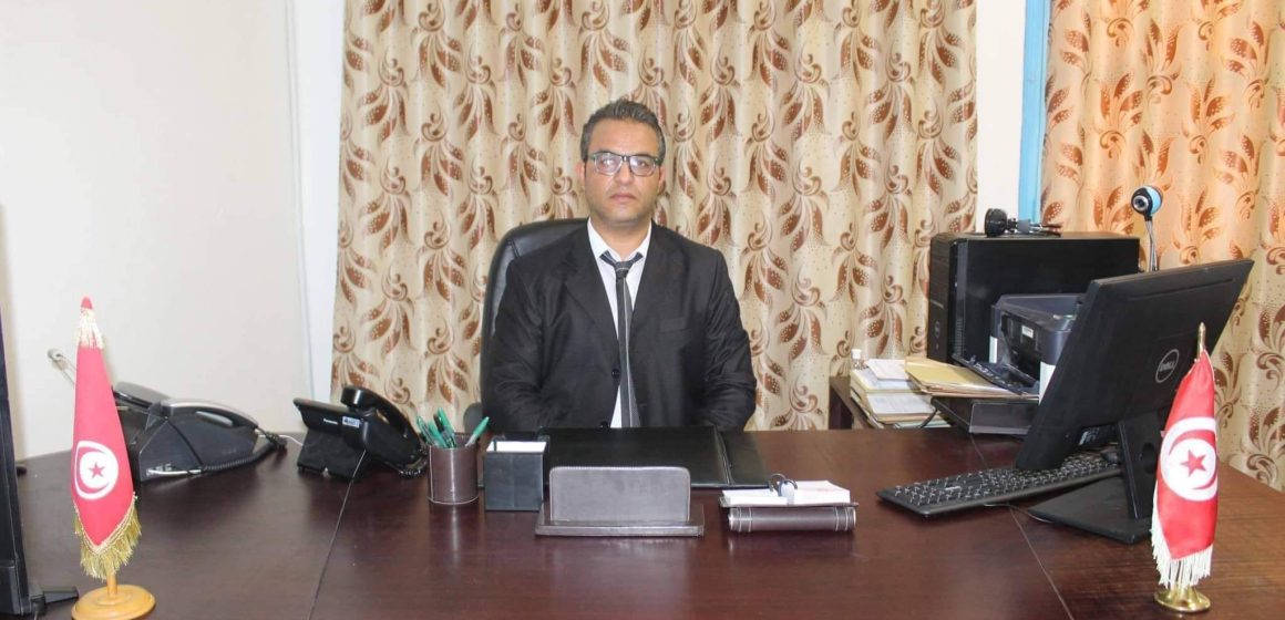 ولاية توزر: تنصيب عبد الرحمان عيدودي معتمد تمغزة الجديد (صور)