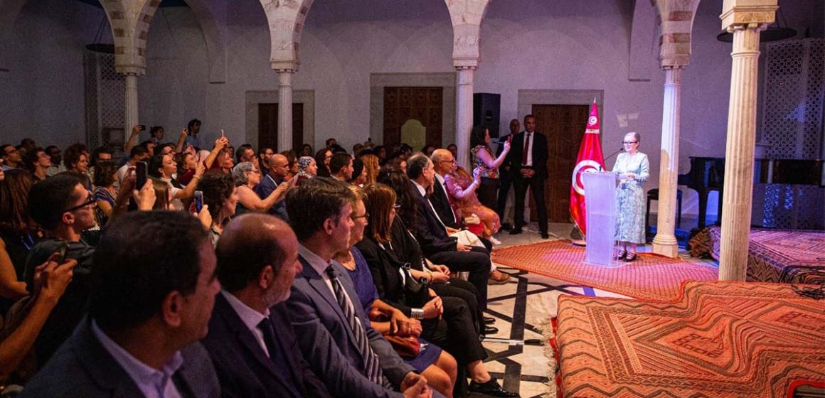 سيدي بوسعيد: رئيسة الحكومة تشرف على اختتام المنتدى الدولي “انسانيات تونس 2022”  بالنجمة الزهراء (صور)