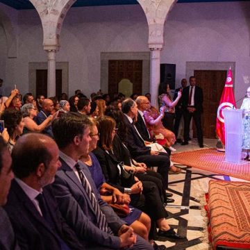 سيدي بوسعيد: رئيسة الحكومة تشرف على اختتام المنتدى الدولي “انسانيات تونس 2022”  بالنجمة الزهراء (صور)
