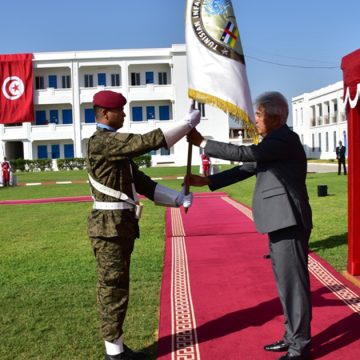 عماد مميش يٌشرف على موكب توديع البعثة العسكرية التونسية المتوجهة إلى جمهورية إفريقيا الوسطى (بلاغ+ صور)