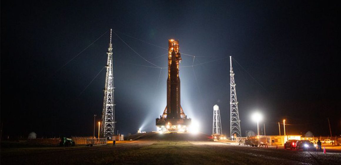 وكالة الفضاء الأمريكية ناسا تعلن عن تاريخ جديد لمحاولة اطلاق الصاروخ SLS