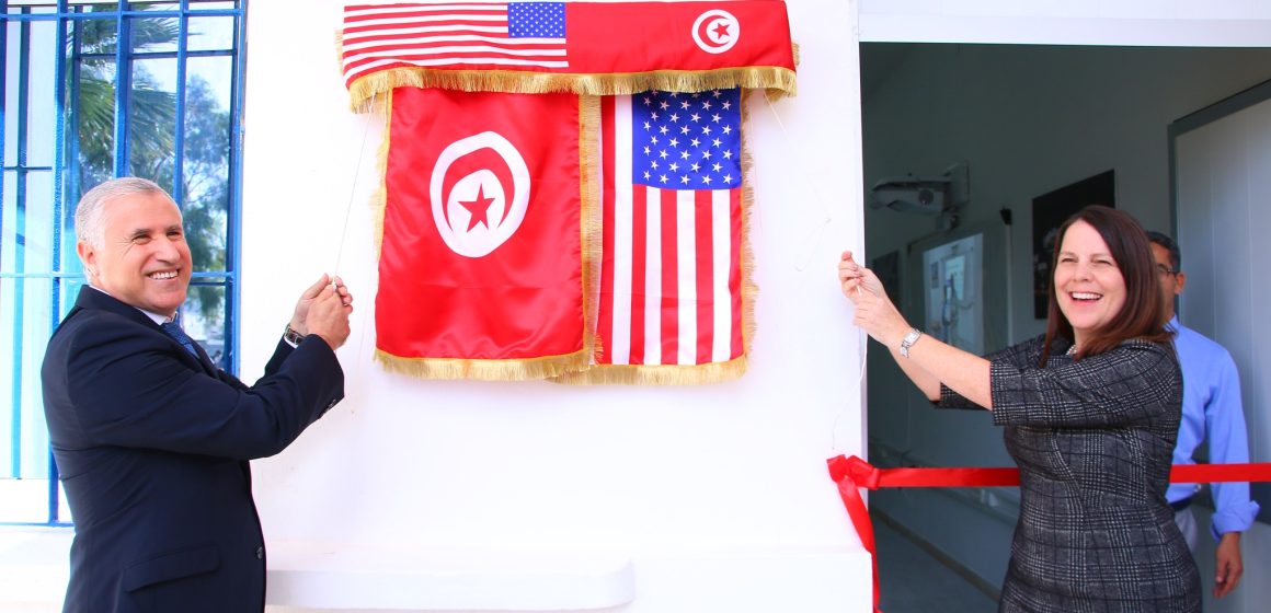 تدشين مركز التميز في السلامة المعلوماتية الممول من السفارة الأمريكية بتونس (صور)