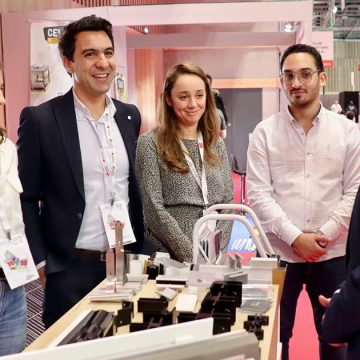 سفير تونس بفرنسا في زيارة الى المعرض الدولي للبناء BATIMAT (صور)