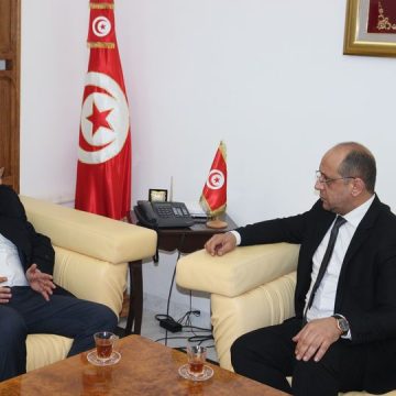 وزير الشؤون الاجتماعية يتناقش مع الأمين العام للاتحاد العام التونسي للشغل حول حزمة من الملفات