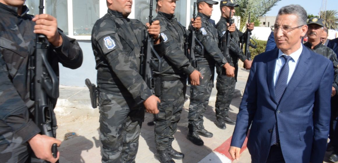 وزير الداخلية بجزيرة جربة للاطلاع على الاستعدادات الأمنية الخاصة بتنظيم القمة الفرنكوفونية (صور)