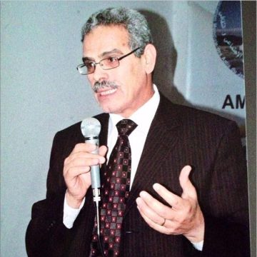 محمد الهاشمي بلوزة يعلن استقالته من اتحاد الكتاب التونسيين و يؤكد انه ليس معنيا بأي خصومة