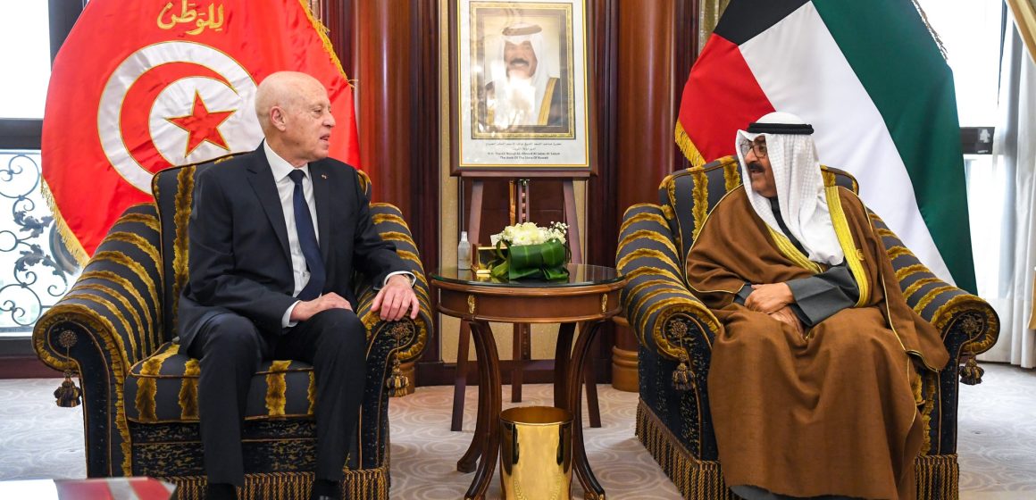 في القمة الصينية العربية بالرياض: الرئيس سعيد يلتقي بولي عهد دولة الكويت (صور)