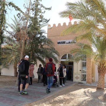 المهرجان الدولي للصحراء بدوز: الاطلاع على وضعية المتحف