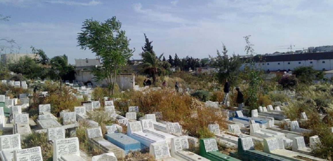 تعطل عمليات دفن الموتى في مقبرة الجلاز بسبب إضراب أعوان الحفر: خبر زائف (Tunisiachecknews)