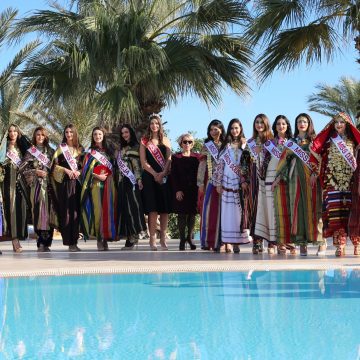 ملكات جمال الجهات في جزيرة جربة بملابس تقليدية ممضاة من نهال مليتي (البوم صور)