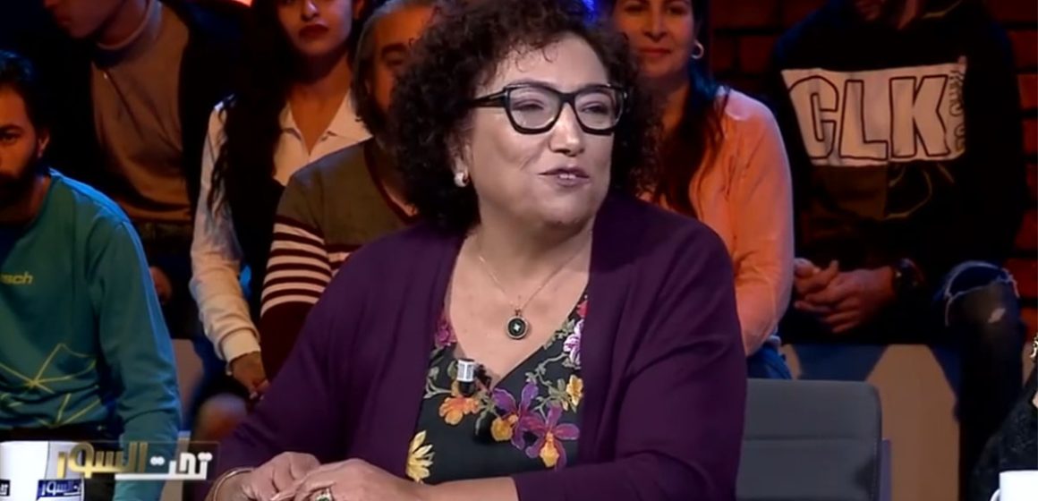 بشرى بلحاج حميدة و علاقتها بالملابس المستعملة: “ما ثماش فريب ما نعرفوش” (فيديو)
