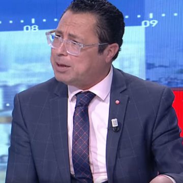معز حديدان : “سنة 2023 تونس مٌطالبة بتسديد 6 مليار دينار ديون خارجية “(فيديو)