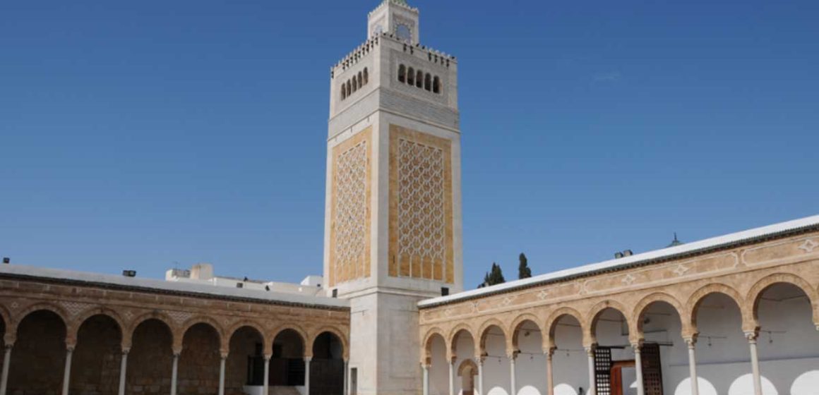 الجامعة العامة للشؤون الدينية تنفي خبر ترسيم الإطارات المسجدية (بلاغ)