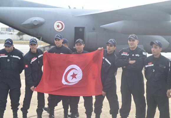 تونس ترسل طائرتين محملتين بمساعدات عاجلة لسوريا و تركيا و فريقا من الأطباء و من الحماية المدنية (صور)