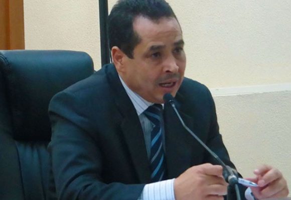 تونس: بطاقة ايداع ثالثة في حق القاضي المعزول بشير العكرمي