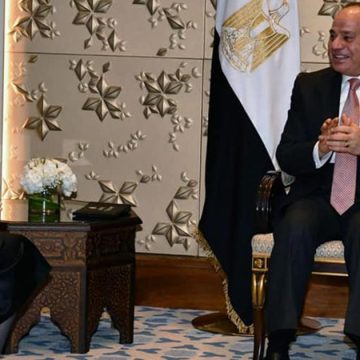رئيسة الحكومة تتحادث مع رئيس جمهورية مصر العربية