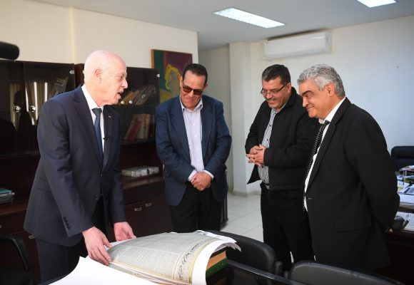 زيارة رئيس الجمهورية قيس سعيد إلى مقر سنيب لابريس الصحافة اليوم (عودة بالصور و فيديو)