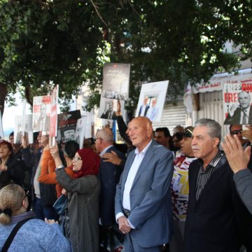 وقفة احتجاجية من أمام وزارة العدل للمطالبة بإطلاق سراح المعتقلين السياسيين (عودة بالصور)