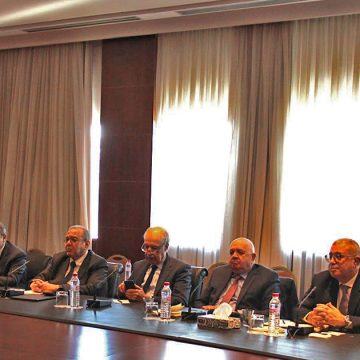 جلسة عمل بين اتحاد الصناعة و البنك الأفريقي حول دعم الأمن الغذائي في تونس
