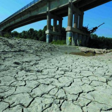 تونس في قائمة الدول المهددة أكثر بالجفاف: مع نظام الحصص، تحجير لبعض استعمالات المياه إلى موفى سبتمبر (فيديو تحسيسي)