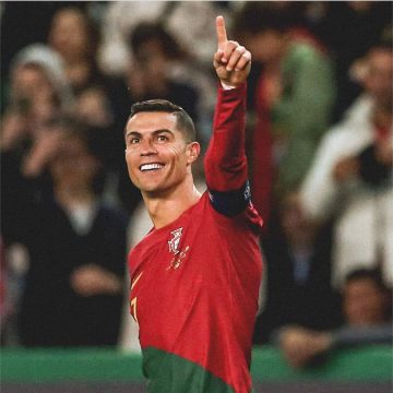 النجم البرتغالي رونالدو (38 ستة) يتربع على عرش الهدافين في تاريخ كرة القدم (هدف اليوم)