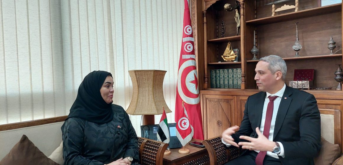 وزير السياحة يلتقي سفيرة دولة الإمارات العربية المتحدة في تونس