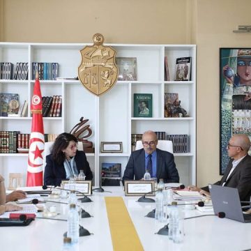 بمقر وزارة الشؤون الثقافية، جلسة عمل حول كيفية دعم الحراك الثقافي بجهة القصرين