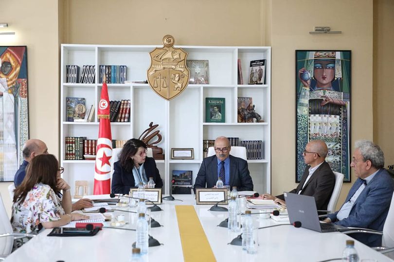 بمقر وزارة الشؤون الثقافية، جلسة عمل حول كيفية دعم الحراك الثقافي بجهة القصرين