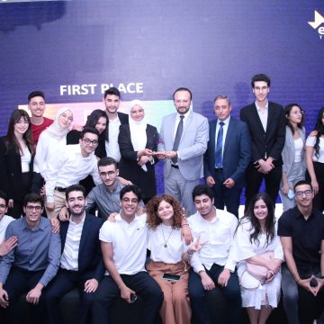 فريق Tunisia Market يفوز بجائزة Race Ichmilni من تنظيم اتصالات تونس و Enactus Tunisie