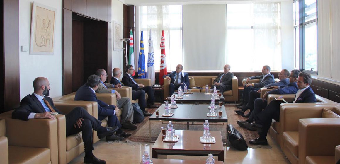 سمير ماجول يدرس مع سفير إيطاليا الصعوبات التي تعترض الشركات الإيطالية في تونس
