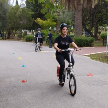 مشروع Vélorution Tunisie : تعليم سياقة الدراجات