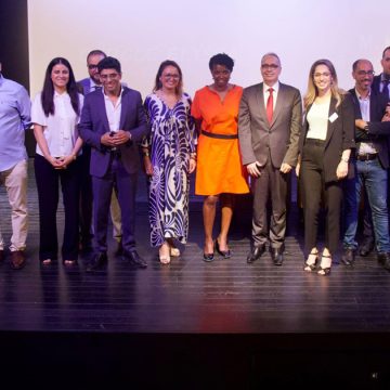 سفير تونس بفرنسا يشرف على حفل تأسيس جمعية “دائرة عليسة” (صور)